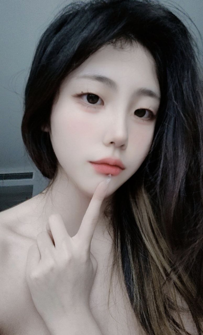 澳门赌场自拍Av,メイリン モデルコレクション メ,观看免费无删减完整版